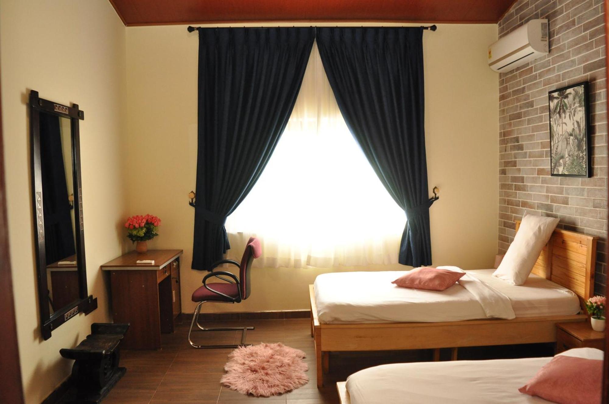 Santa Monica Home Lodge Senchi Dış mekan fotoğraf
